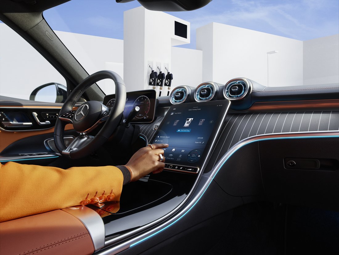 Mercedes me app